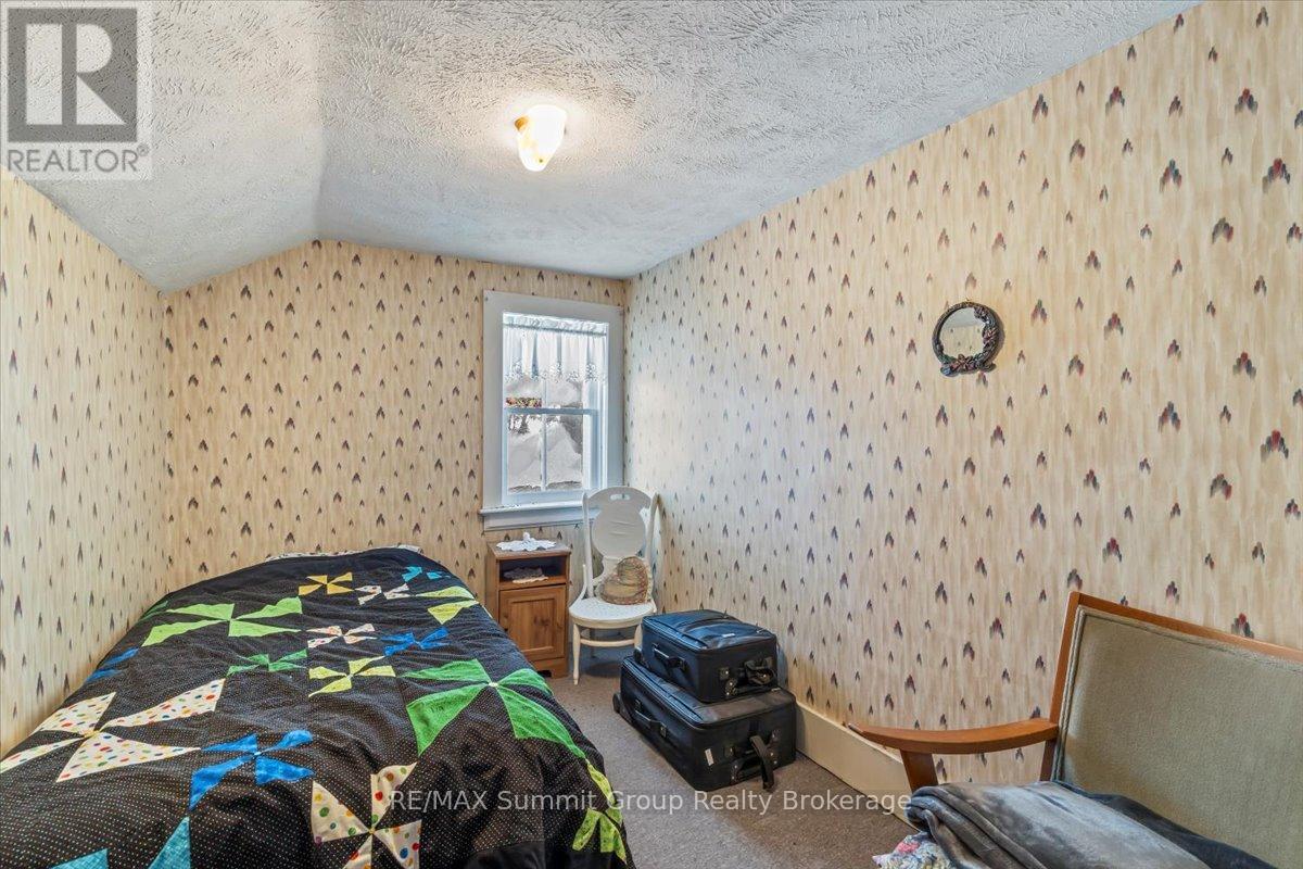 595181 4th Line, Blue Mountains, Ontario N0H 2E0 - Photo 17 - X12957626