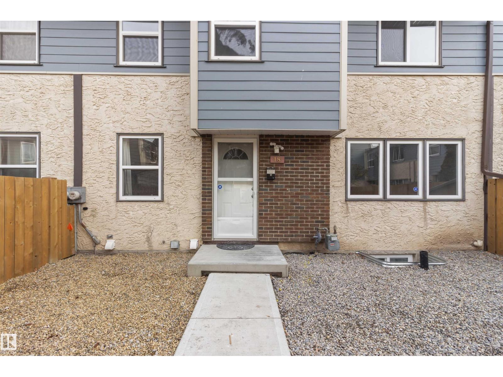 18 Willowdale Pl Nw, Edmonton, Alberta  T5T 1Z4 - Photo 2 - E4480696