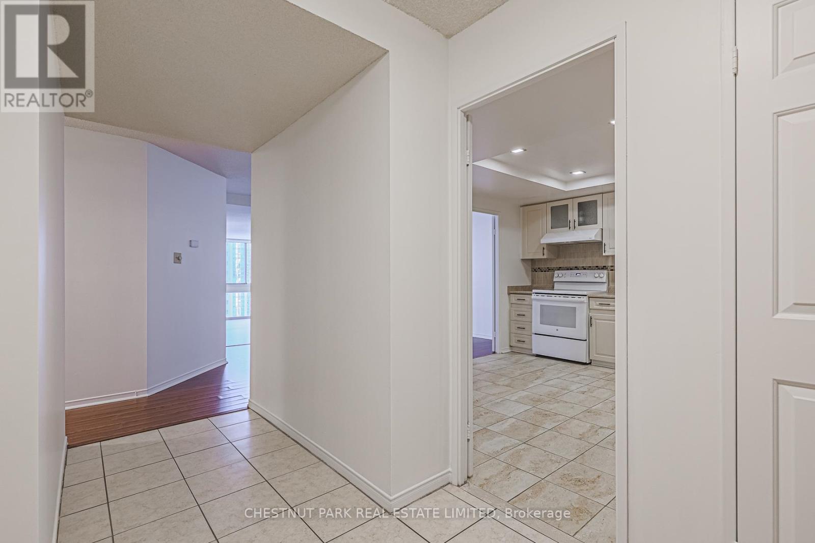 1504 - 131 Beecroft Road, Toronto, Ontario  M2N 6G9 - Photo 10 - C12957612