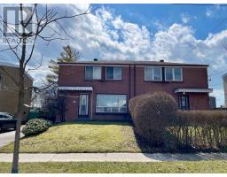 33 CHELWOOD ROAD, Toronto, Ontario