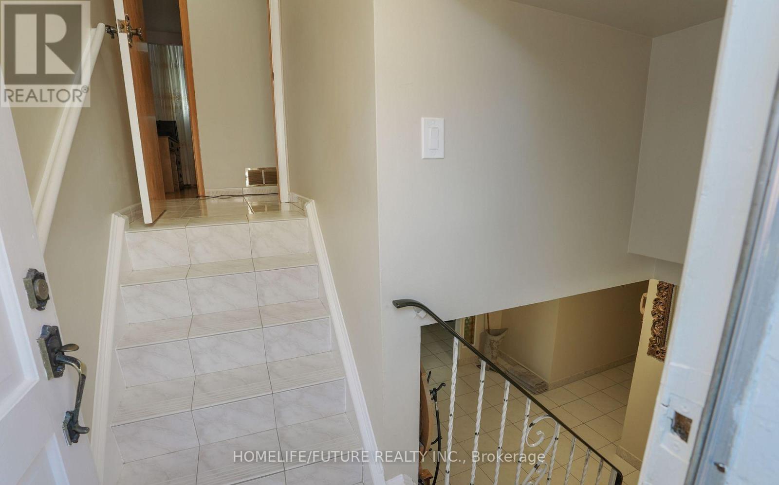 1br Bsmt - 31 Scarden Avenue, Toronto, Ontario  M1T 1V8 - Photo 6 - E12957632