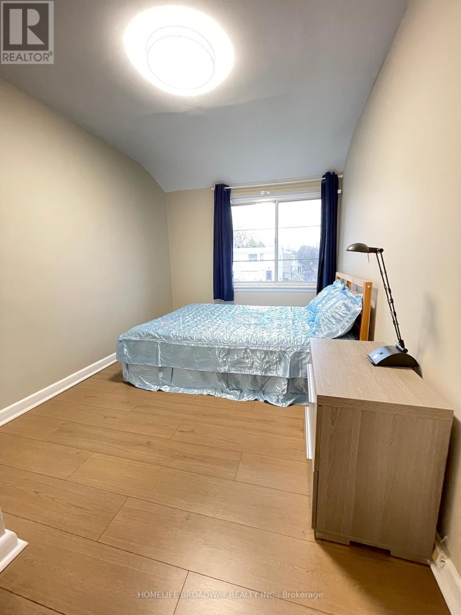 33 Chelwood Road, Toronto, Ontario  M1K 2K5 - Photo 17 - E12957622