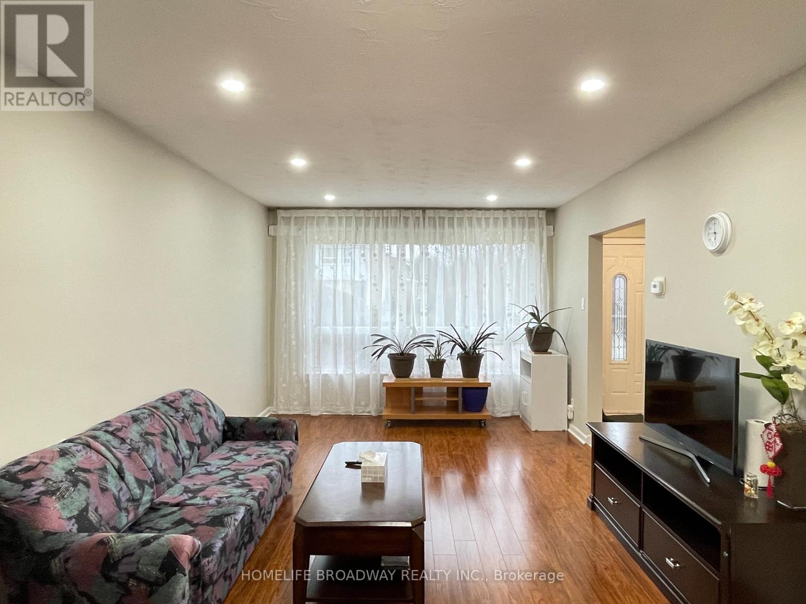 33 Chelwood Road, Toronto, Ontario  M1K 2K5 - Photo 8 - E12957622