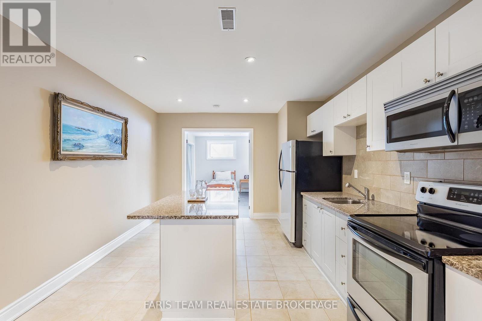 30 Fisher Drive, Adjala-Tosorontio, Ontario  L0M 1J0 - Photo 22 - N12827874