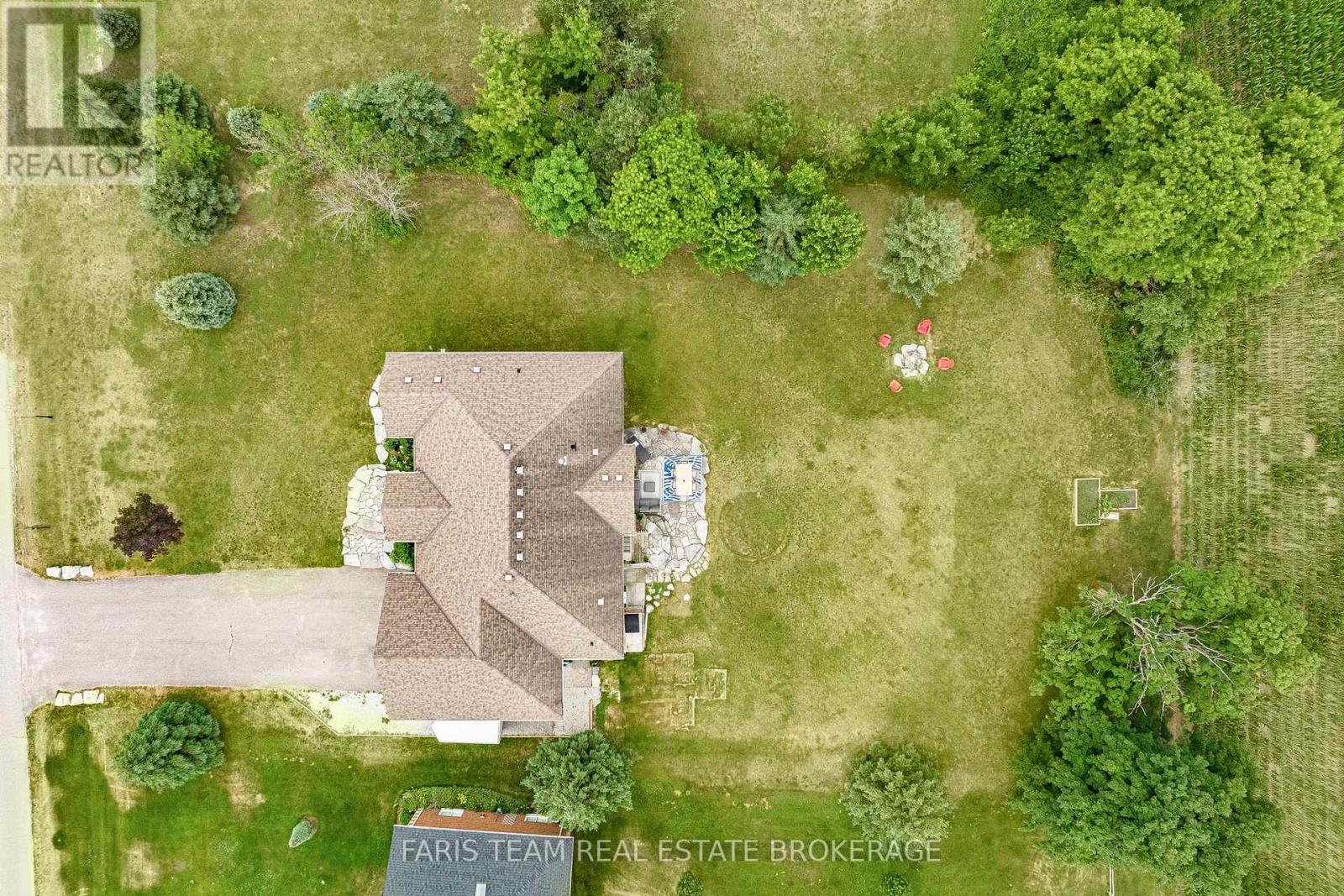 30 Fisher Drive, Adjala-Tosorontio, Ontario  L0M 1J0 - Photo 37 - N12827874