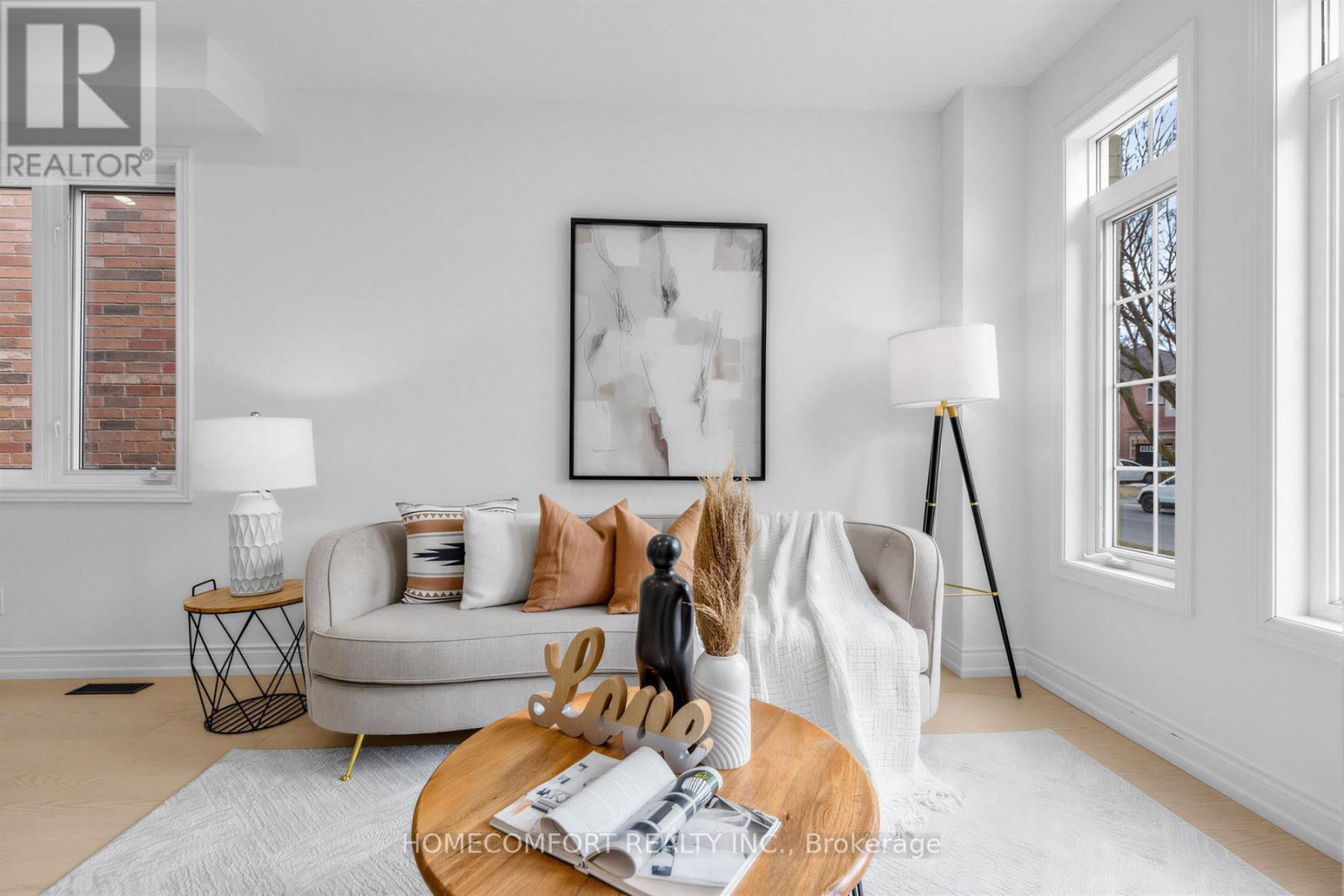 52 Victoria Wood Avenue, Markham, Ontario  L6E 1K1 - Photo 11 - N12957610