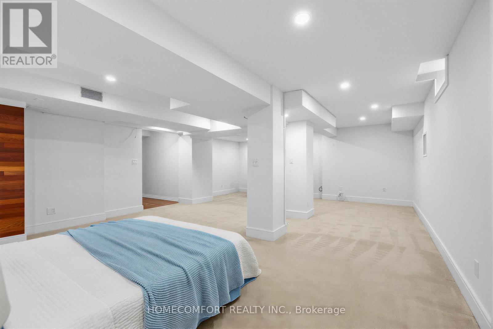 52 Victoria Wood Avenue, Markham, Ontario  L6E 1K1 - Photo 28 - N12957610