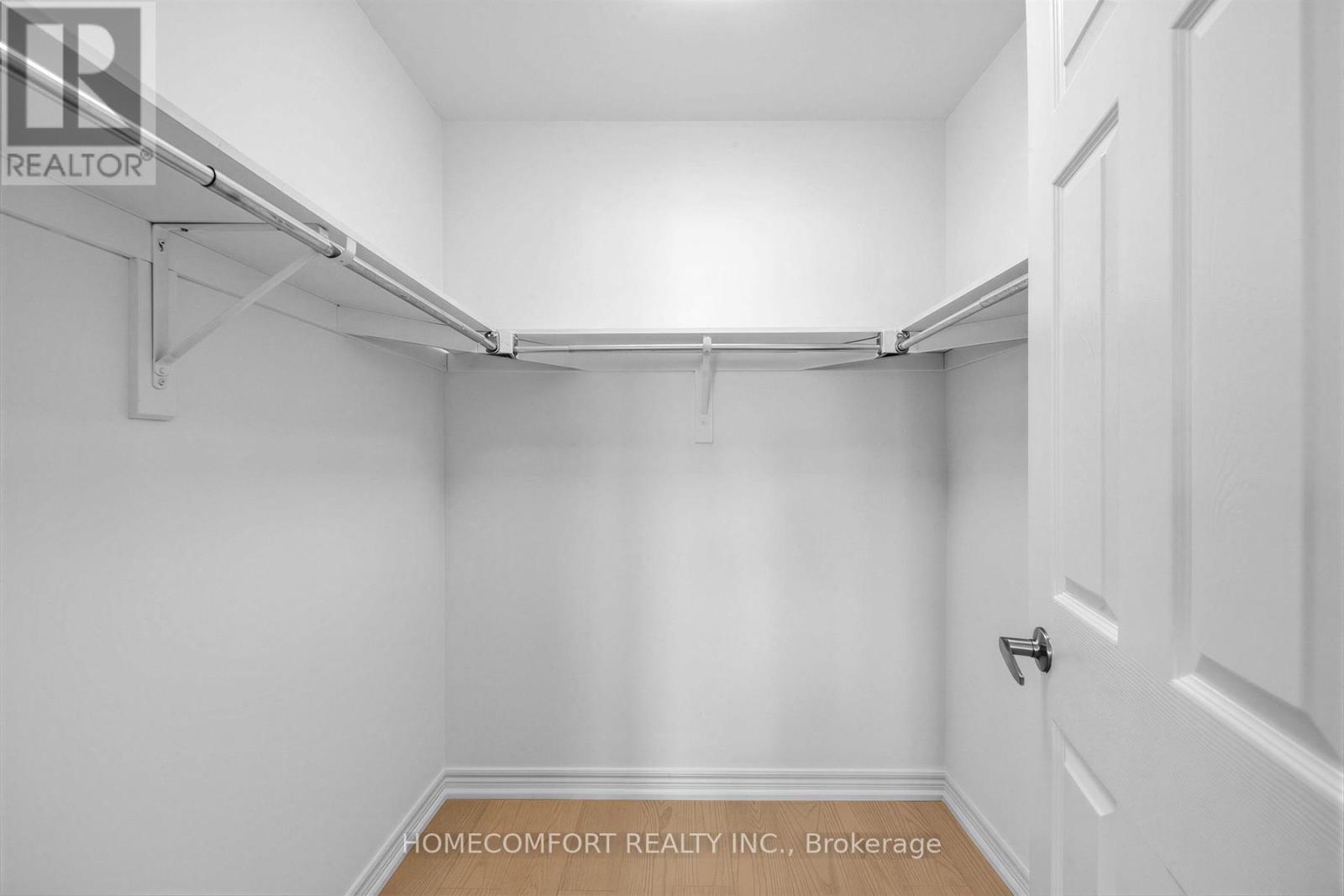 52 Victoria Wood Avenue, Markham, Ontario  L6E 1K1 - Photo 39 - N12957610