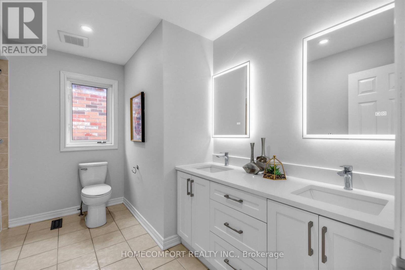 52 Victoria Wood Avenue, Markham, Ontario  L6E 1K1 - Photo 42 - N12957610