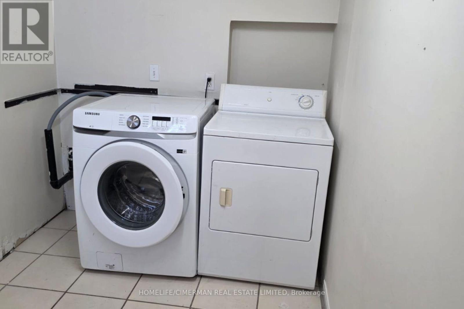 Upper - 161 Sassafras Circle, Vaughan, Ontario  L4J 8M6 - Photo 21 - N12957642