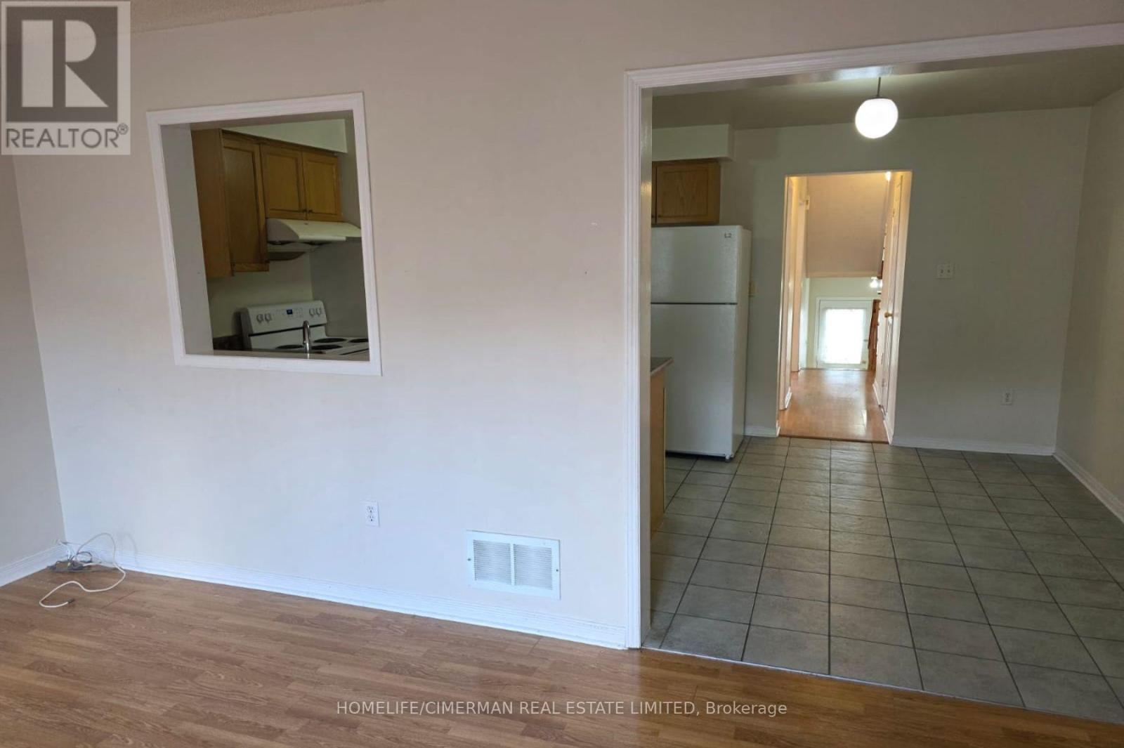 Upper - 161 Sassafras Circle, Vaughan, Ontario  L4J 8M6 - Photo 6 - N12957642