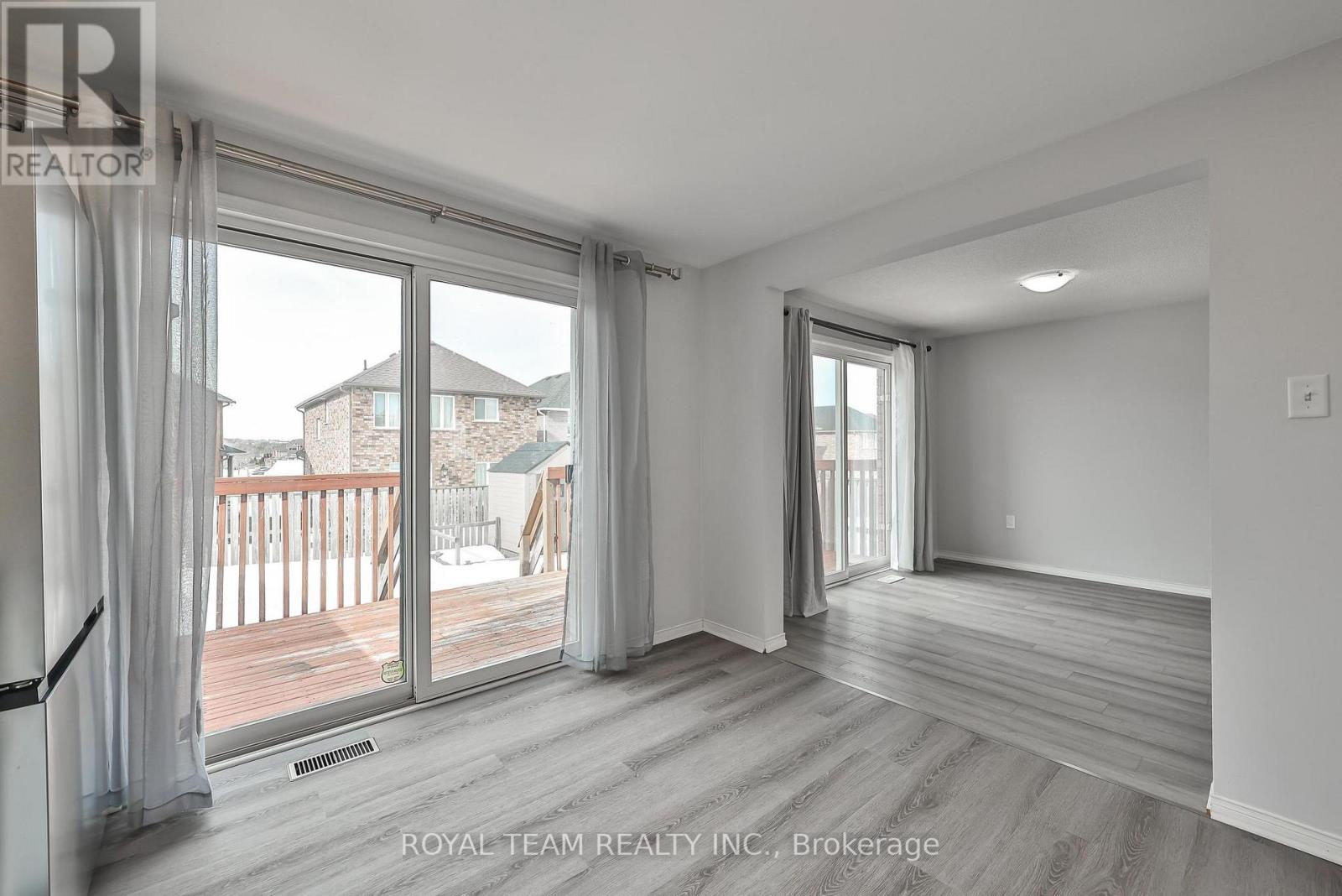 186 Madelaine Drive, Barrie (Painswick South), Ontario  L4N 0S7 - Photo 13 - S12957650