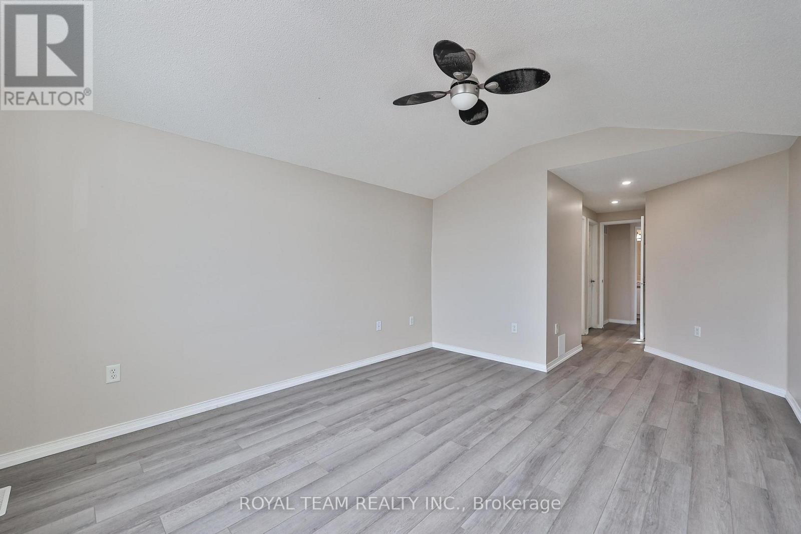 186 Madelaine Drive, Barrie (Painswick South), Ontario  L4N 0S7 - Photo 24 - S12957650