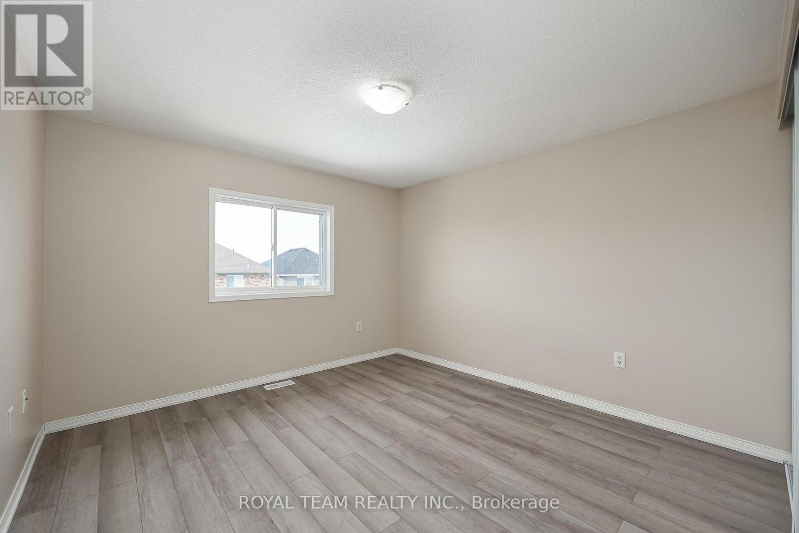 186 Madelaine Drive, Barrie (Painswick South), Ontario  L4N 0S7 - Photo 27 - S12957650