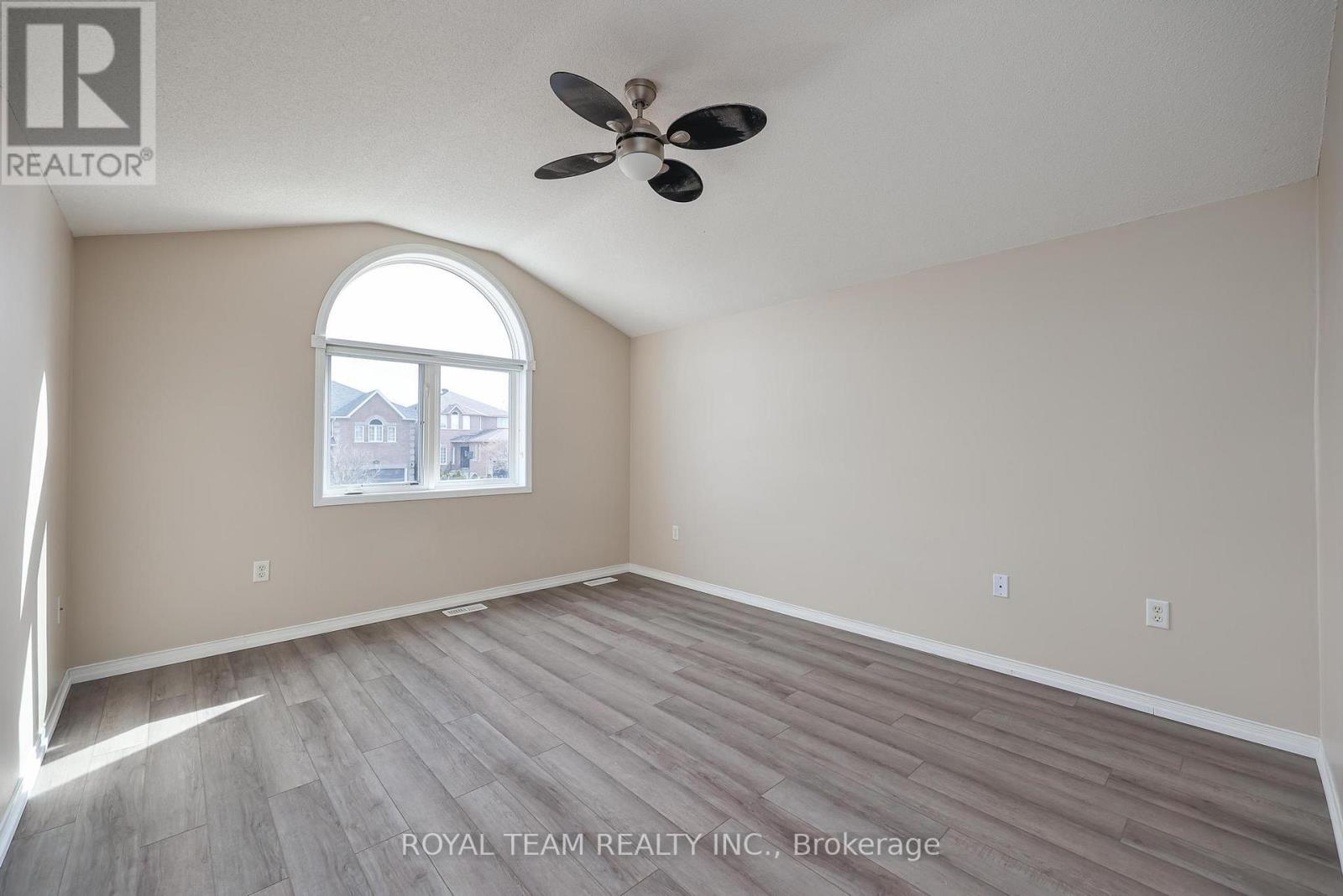 186 Madelaine Drive, Barrie (Painswick South), Ontario  L4N 0S7 - Photo 32 - S12957650