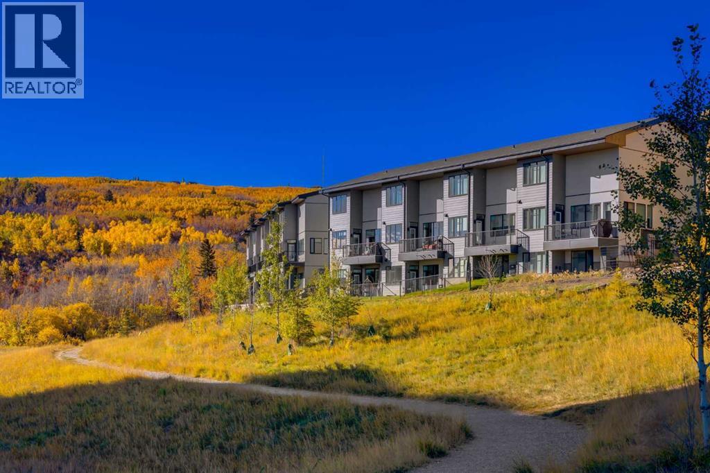 13, 1453 Na'a Drive SW, Calgary, Alberta  T3H 6H7 - Photo 25 - A2298374