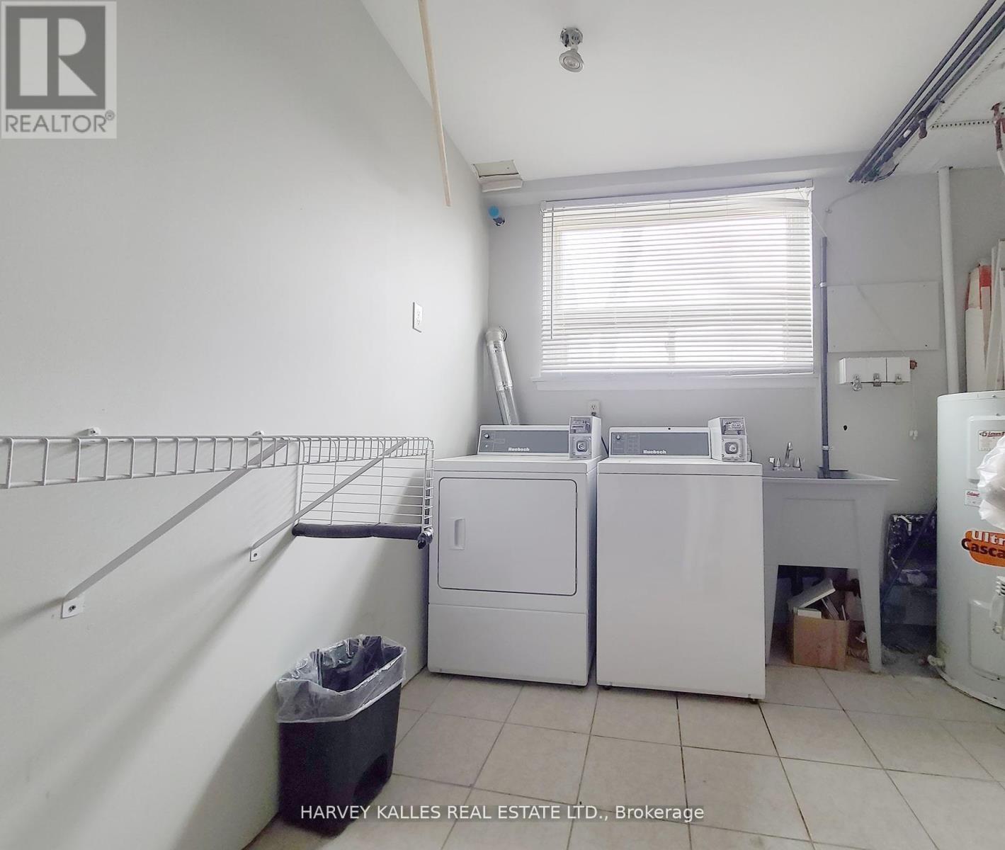 2 - 350 Hopewell Avenue, Toronto, Ontario  M6E 2S2 - Photo 15 - W12957608