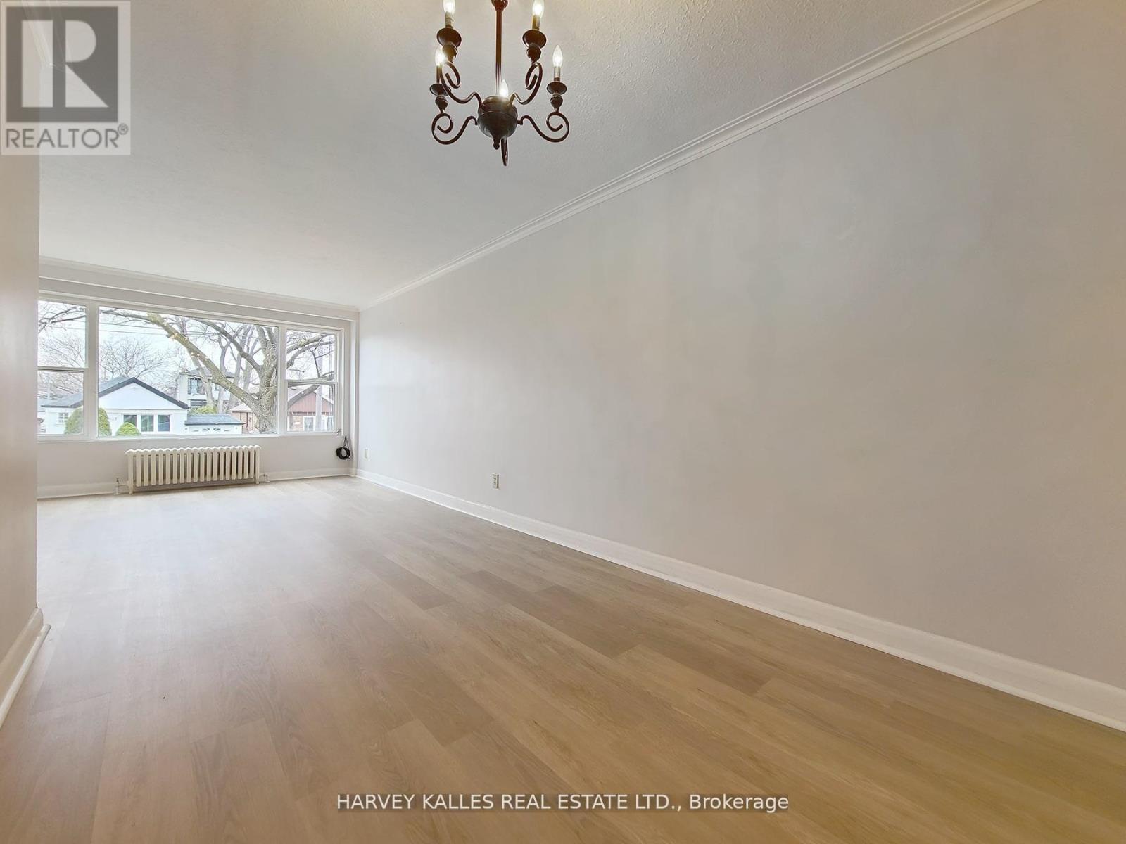 2 - 350 Hopewell Avenue, Toronto, Ontario  M6E 2S2 - Photo 4 - W12957608