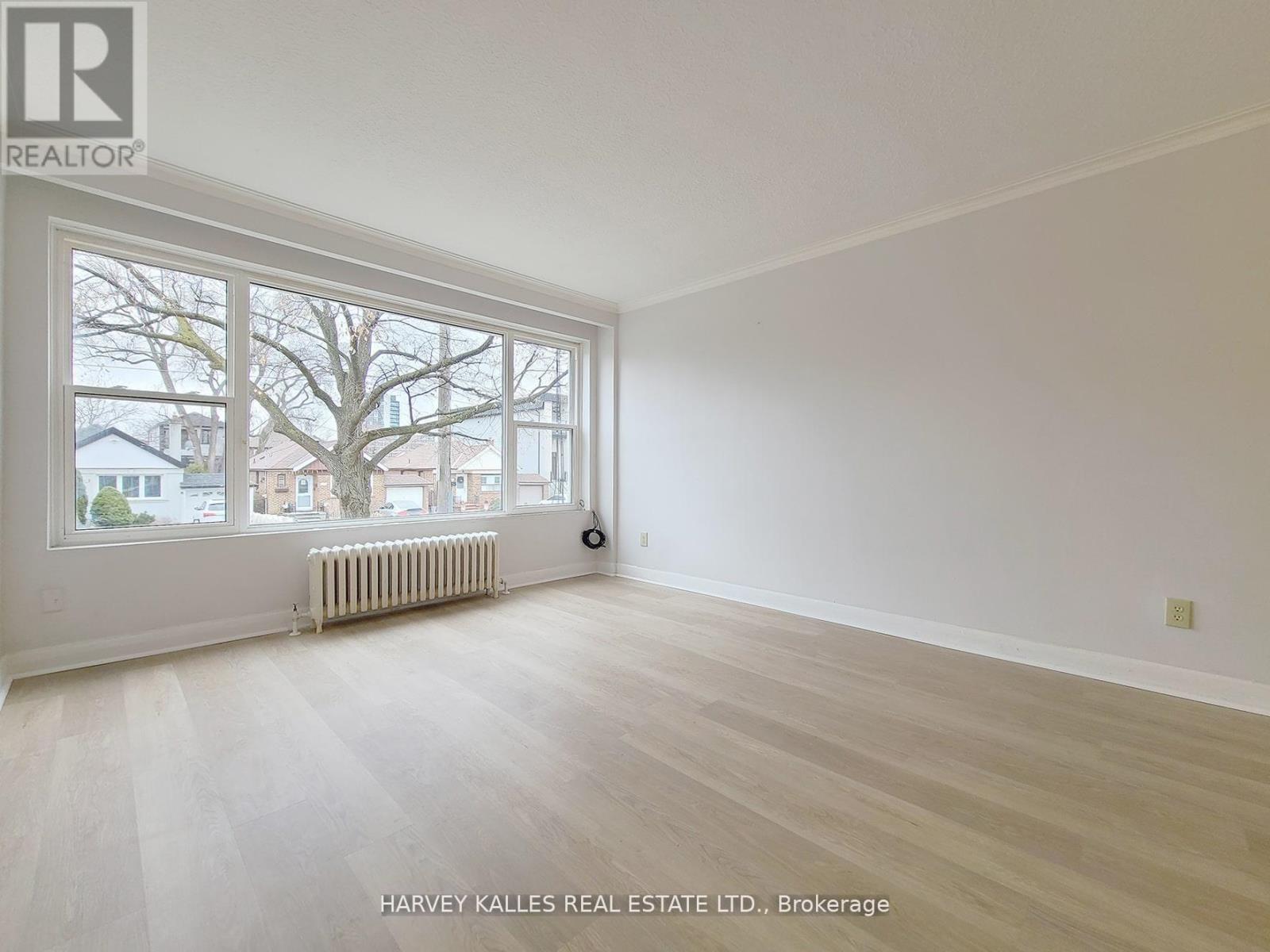 2 - 350 Hopewell Avenue, Toronto, Ontario  M6E 2S2 - Photo 5 - W12957608