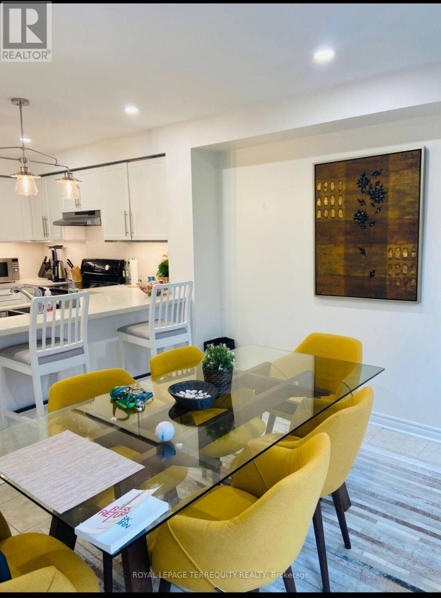 452a Horner Avenue, Toronto, Ontario  M8W 2B4 - Photo 8 - W12957614