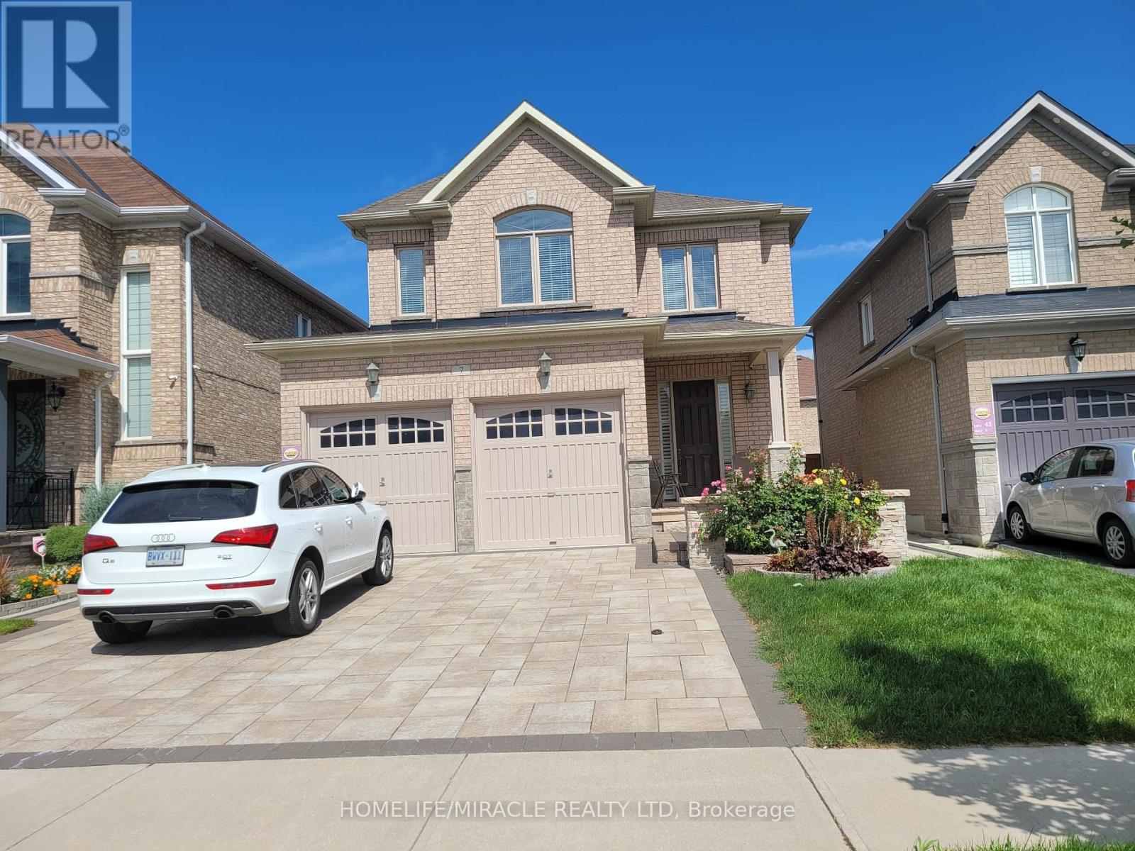 7 CAMPWOOD CRESCENT, Brampton, Ontario