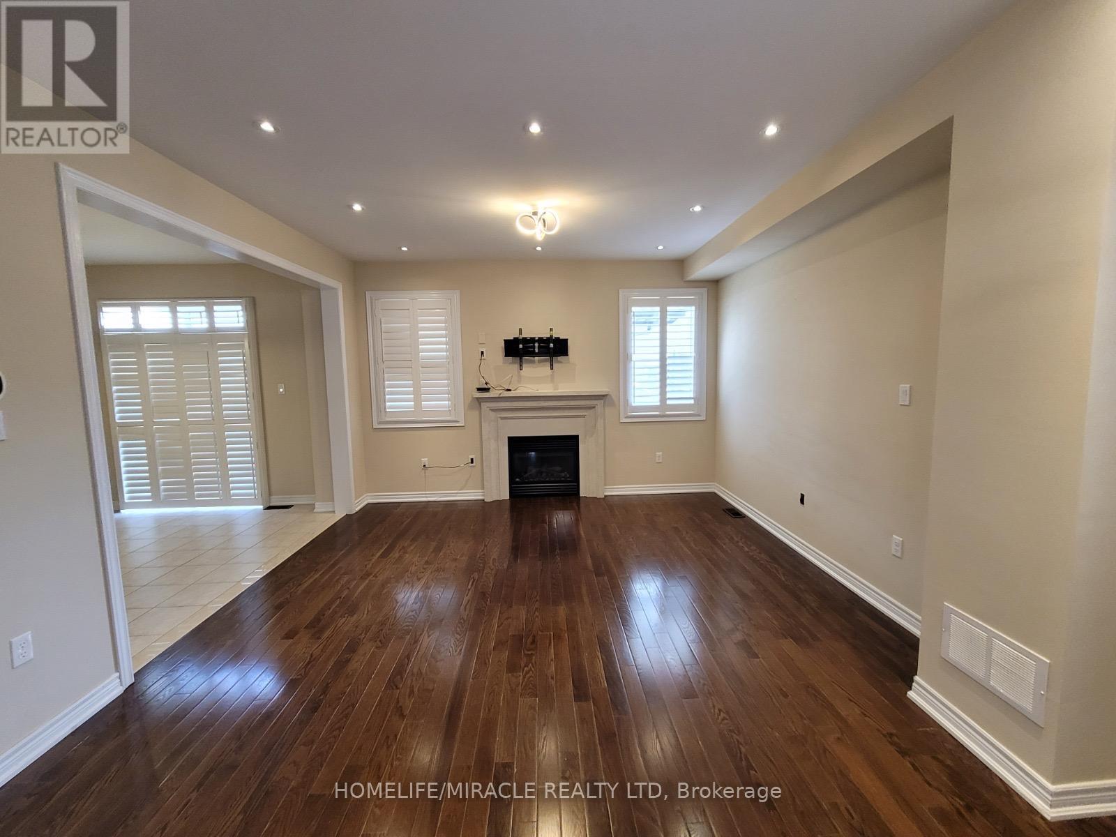 7 Campwood Crescent, Brampton, Ontario  L6P 3S5 - Photo 12 - W12957644