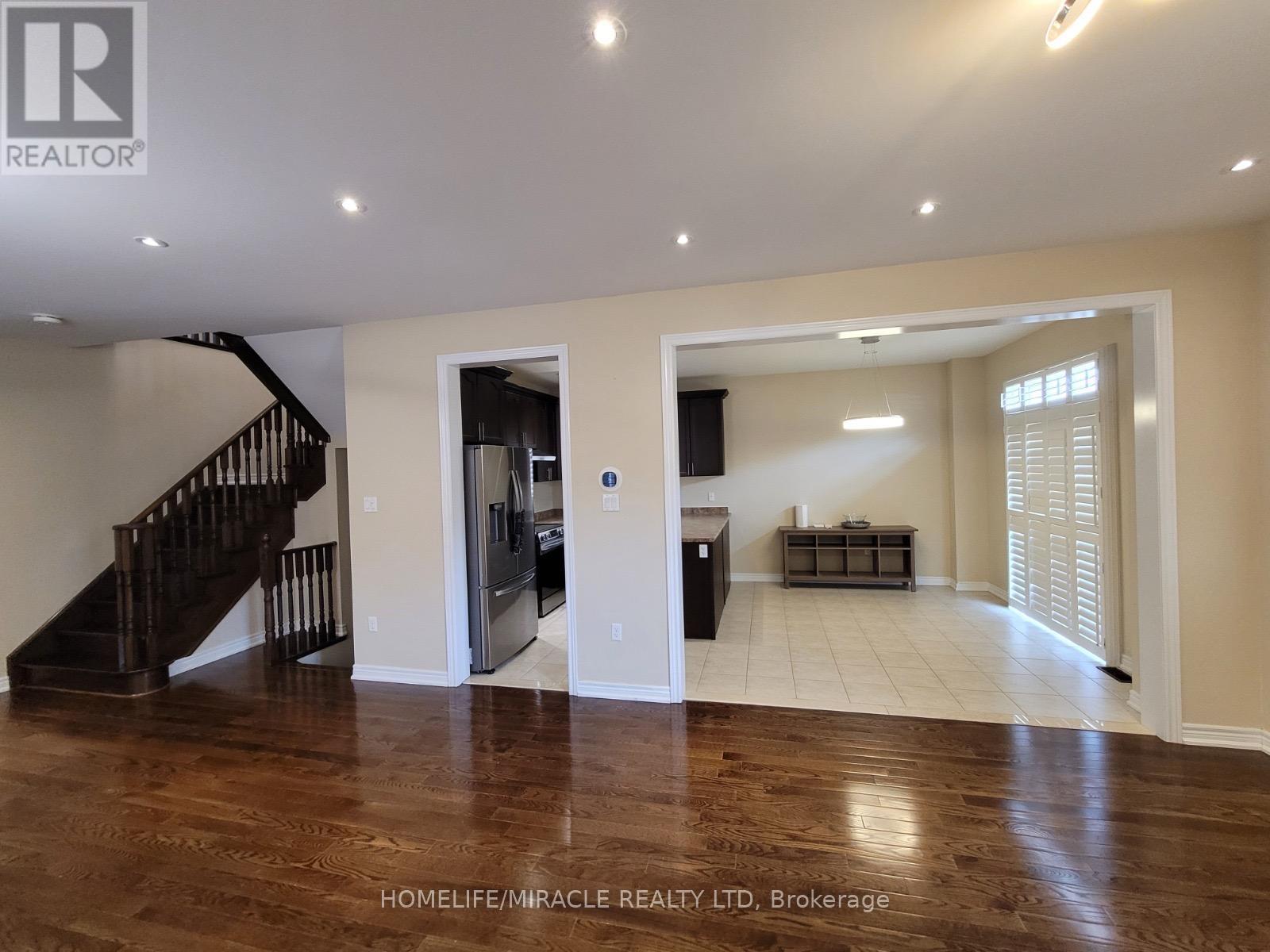 7 Campwood Crescent, Brampton, Ontario  L6P 3S5 - Photo 13 - W12957644