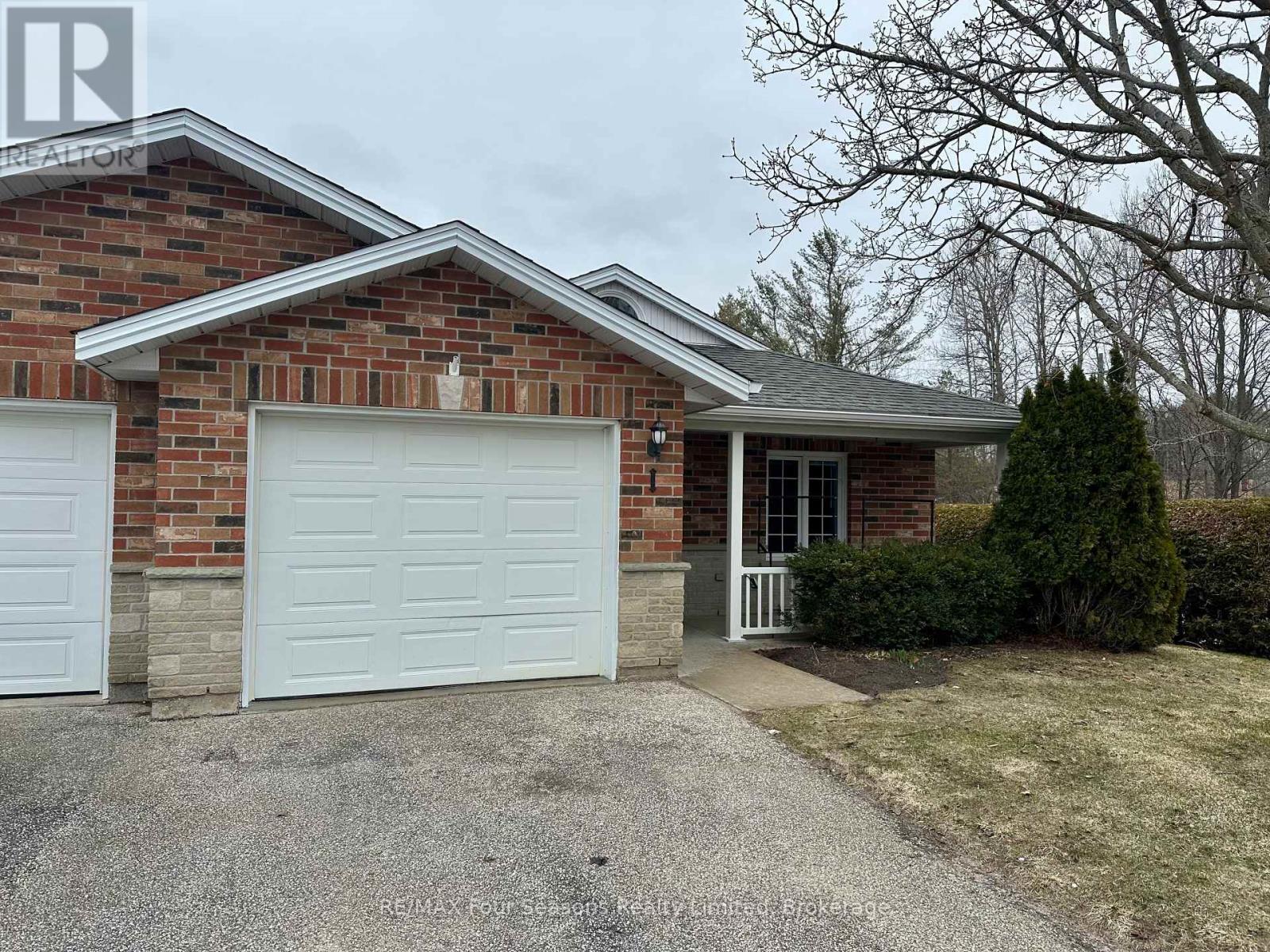 1 - 275 Huron Street, Clearview, Ontario  L0M 1S0 - Photo 1 - S12832718