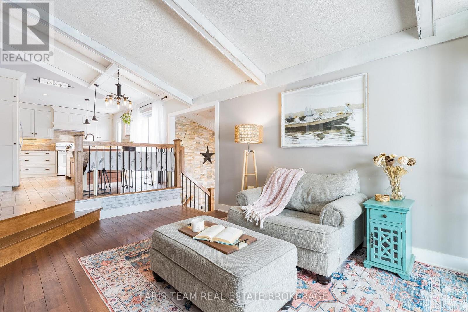 2263 25th Side Road, Innisfil, Ontario  L9S 2E5 - Photo 13 - N12797060