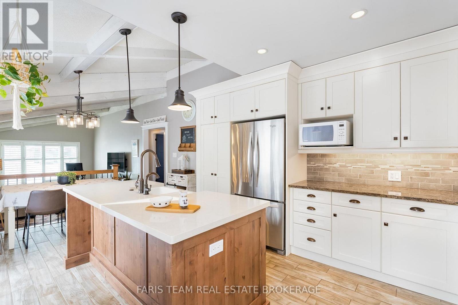 2263 25th Side Road, Innisfil, Ontario  L9S 2E5 - Photo 8 - N12797060