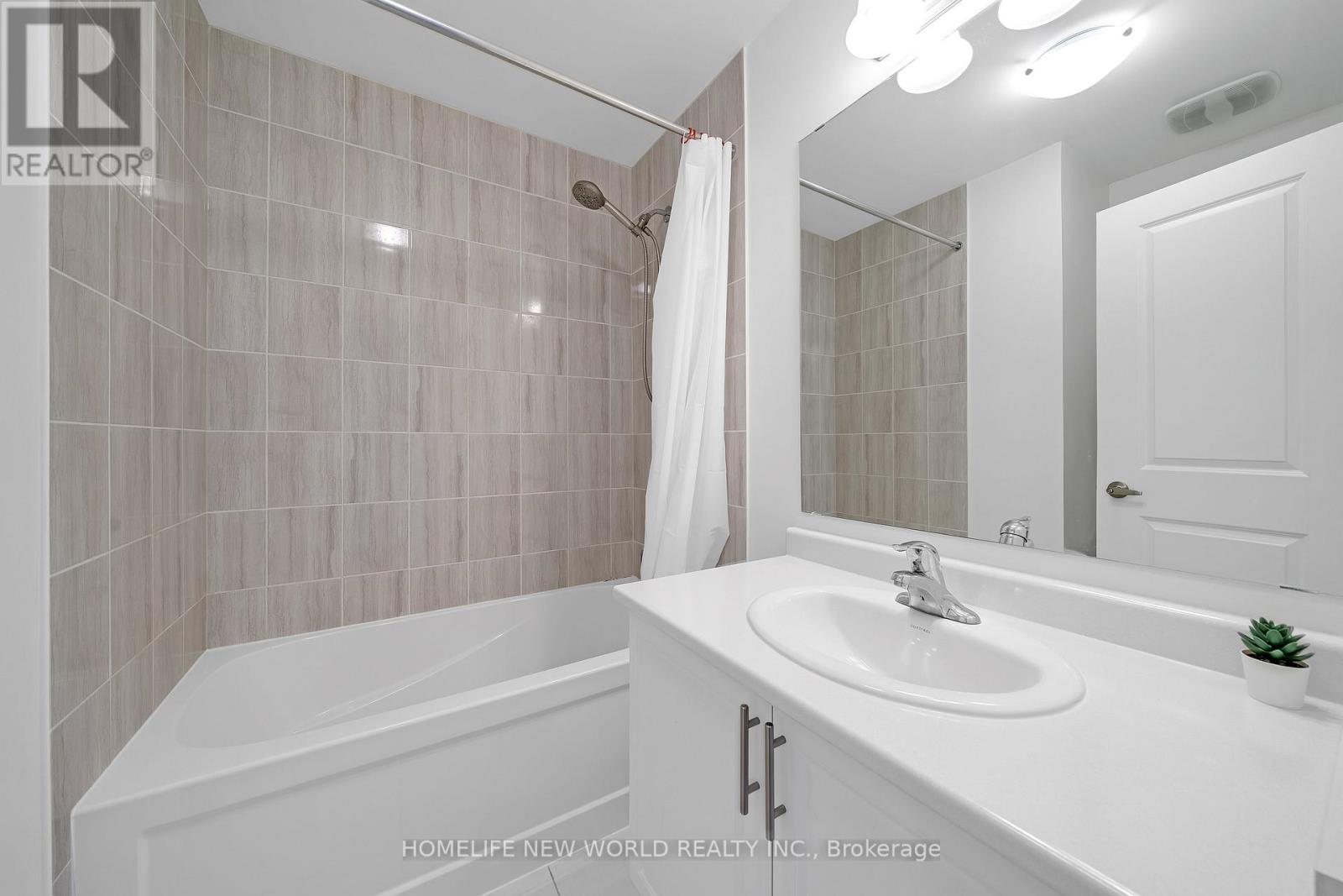 61 Carneros Way, Markham, Ontario  L6B 1R2 - Photo 31 - N12955928