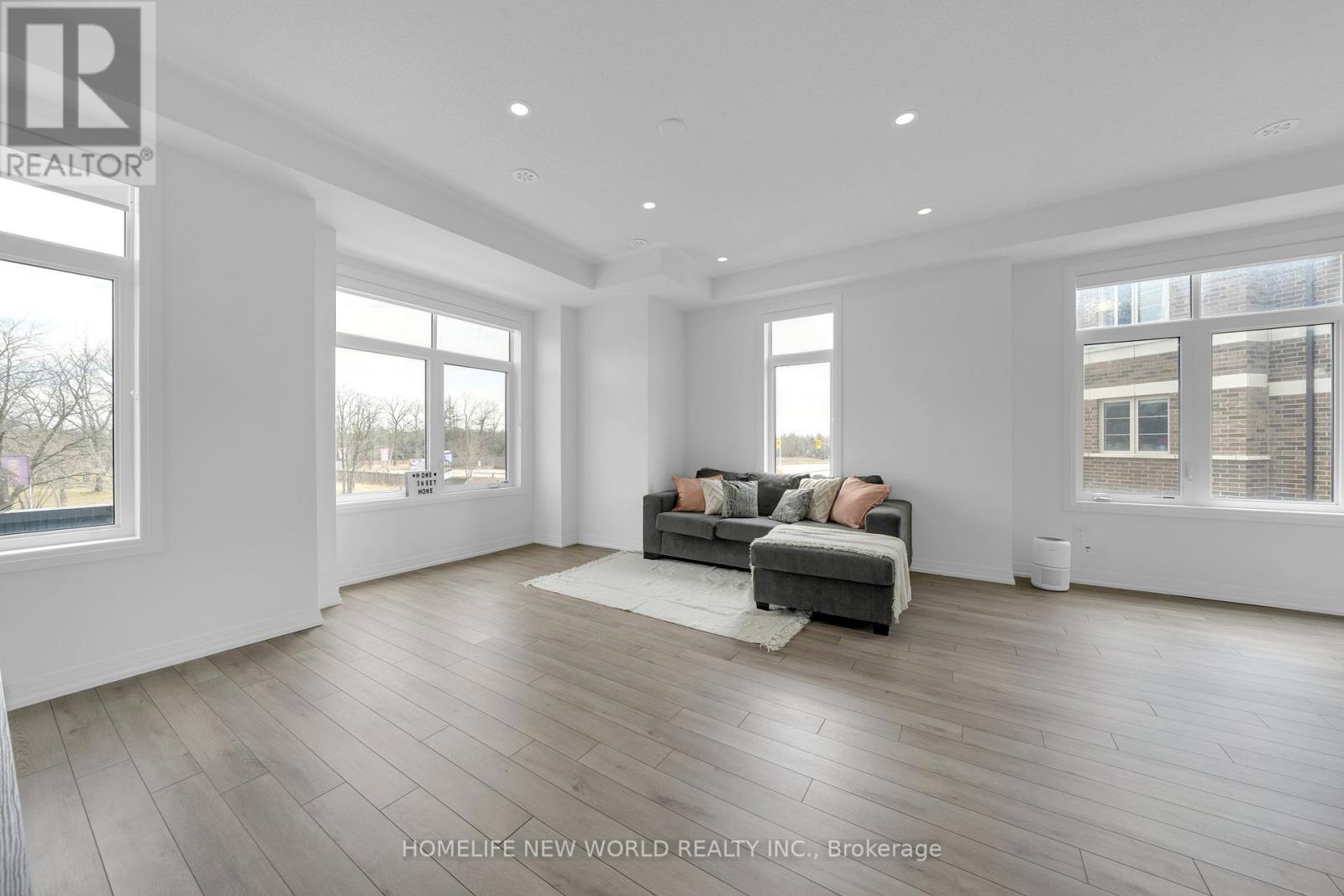 61 Carneros Way, Markham, Ontario  L6B 1R2 - Photo 18 - N12955928