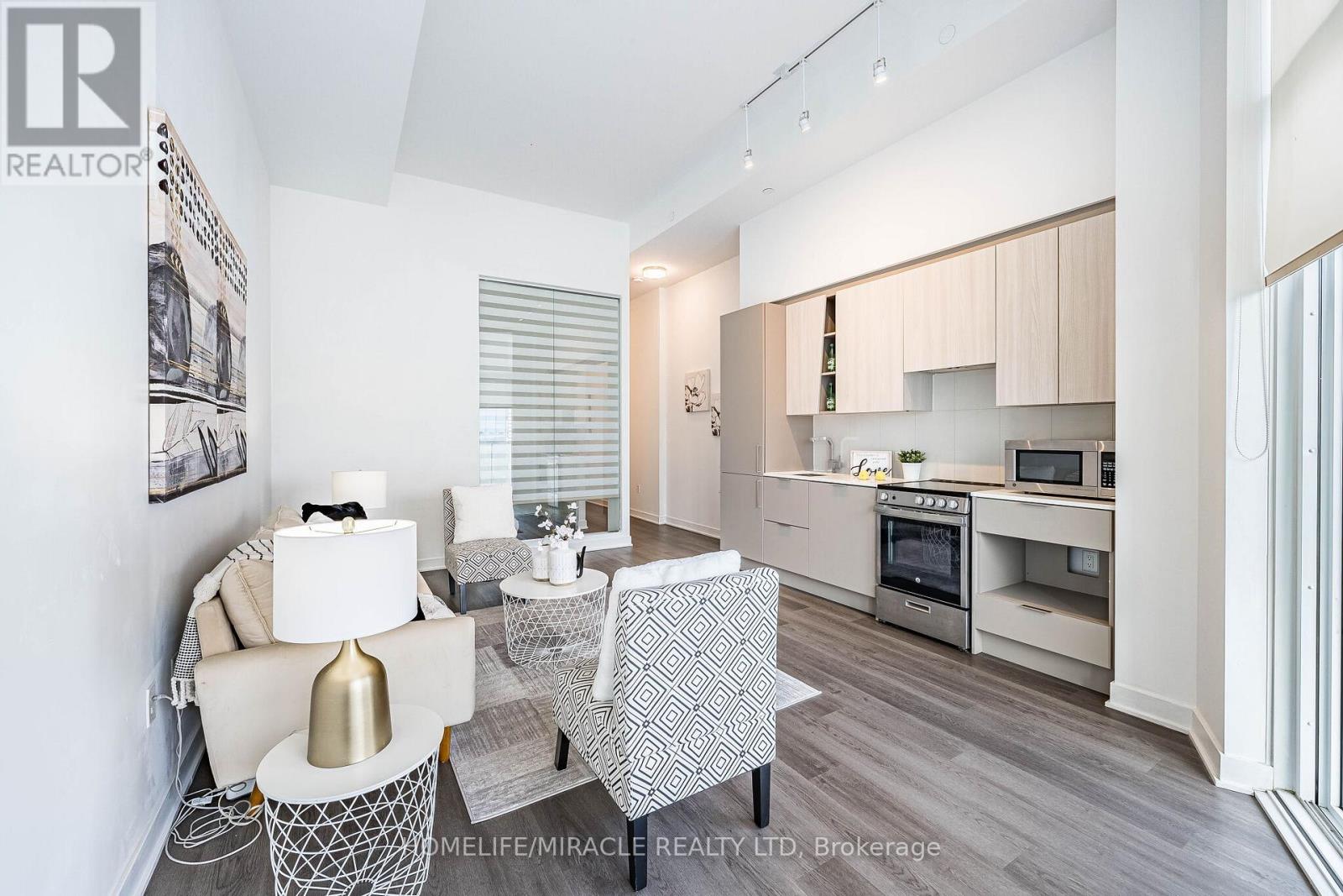 522 - 3900 Confederation Parkway, Mississauga, Ontario L5B 0M3 - Photo 16 - W12778388