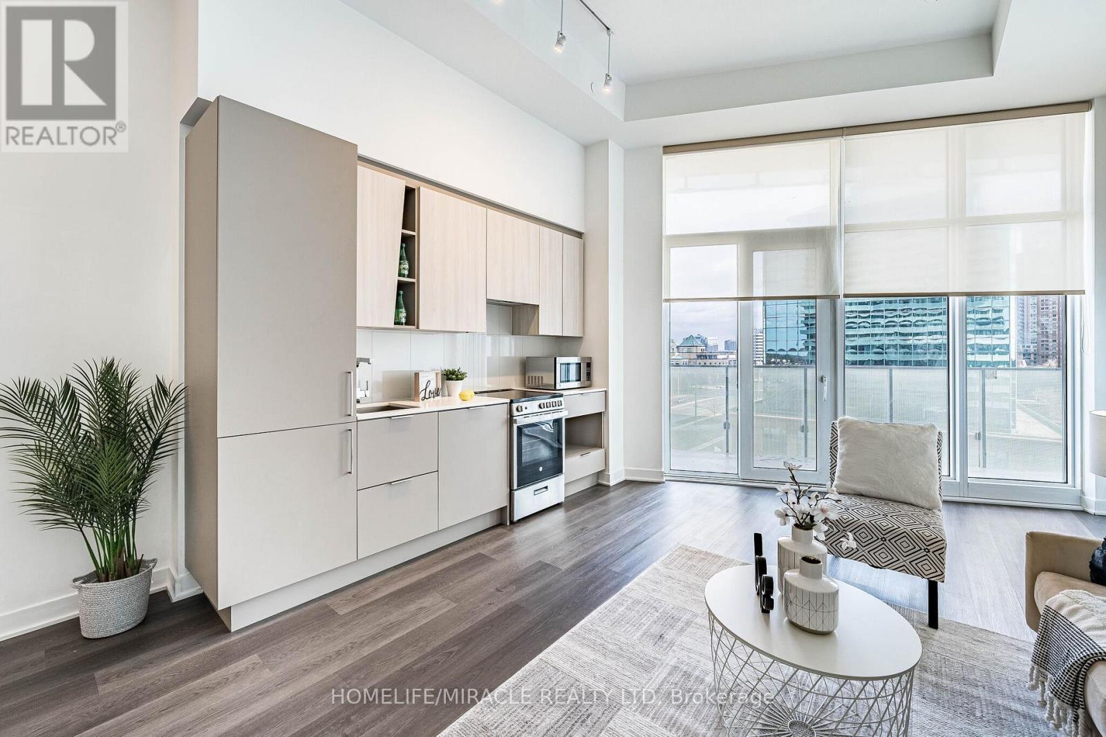 522 - 3900 Confederation Parkway, Mississauga, Ontario L5B 0M3 - Photo 17 - W12778388