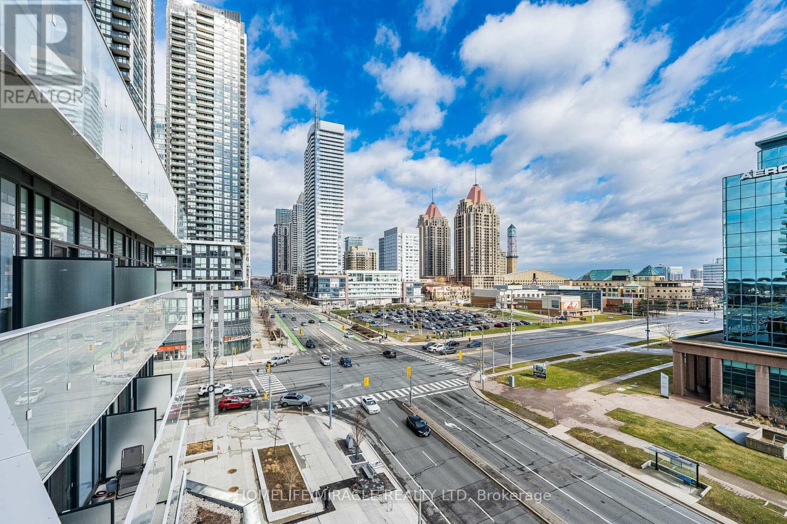 522 - 3900 Confederation Parkway, Mississauga, Ontario L5B 0M3 - Photo 33 - W12778388