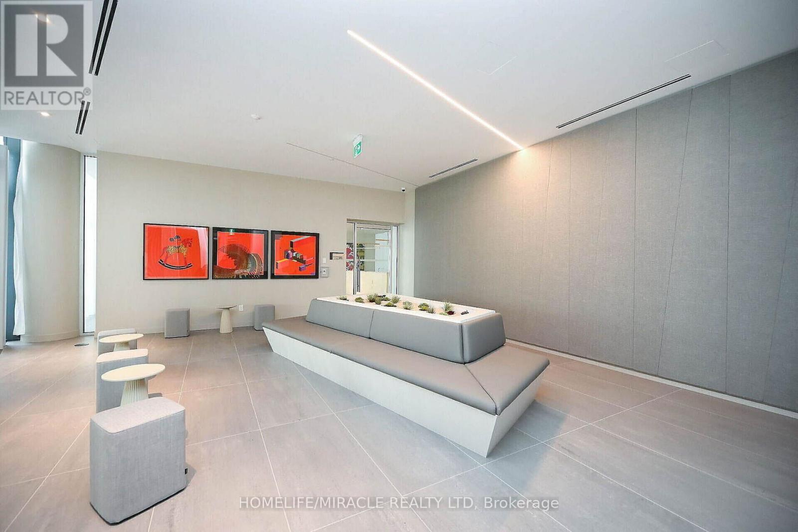 522 - 3900 Confederation Parkway, Mississauga, Ontario L5B 0M3 - Photo 38 - W12778388