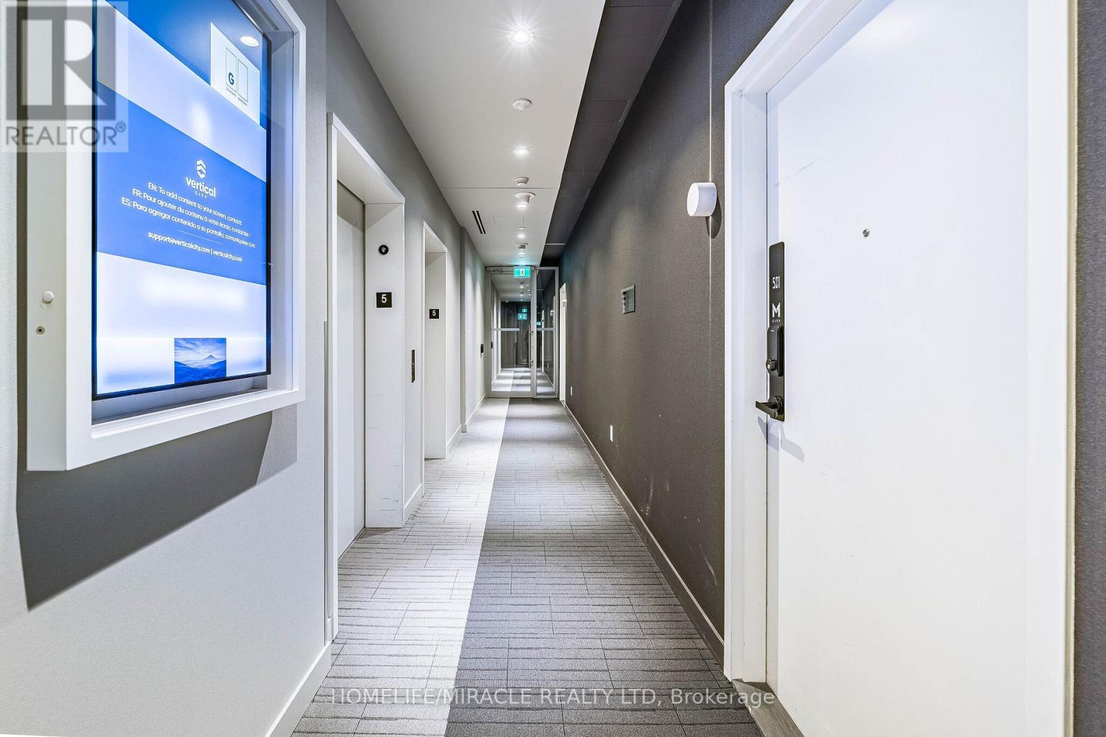 522 - 3900 Confederation Parkway, Mississauga, Ontario L5B 0M3 - Photo 6 - W12778388