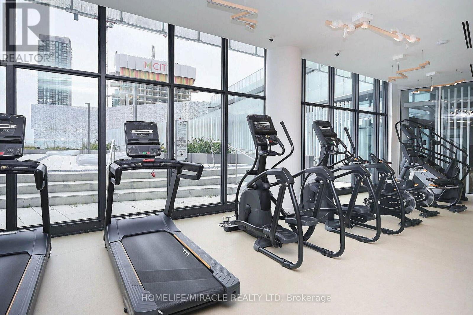 522 - 3900 Confederation Parkway, Mississauga, Ontario L5B 0M3 - Photo 44 - W12778388