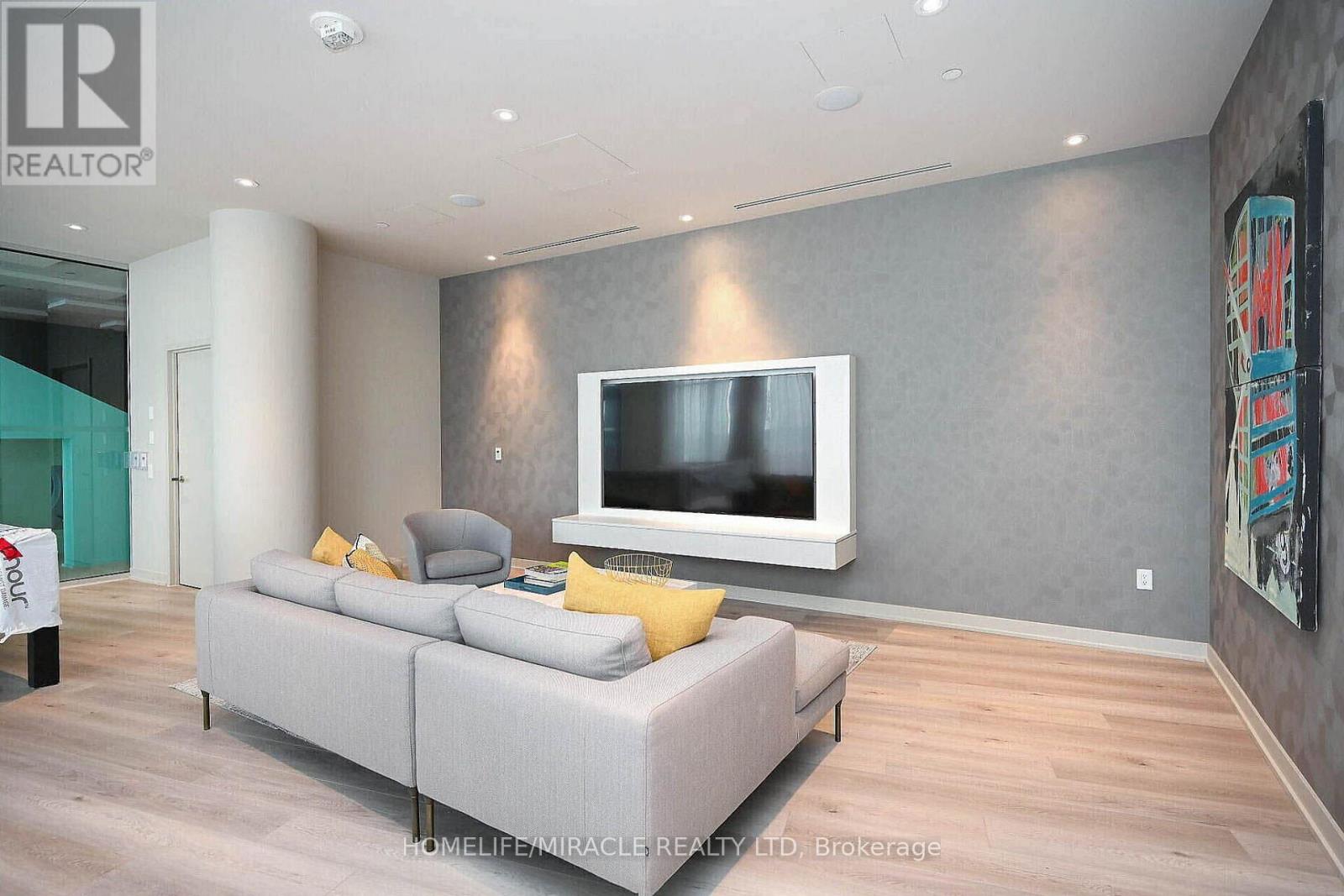 522 - 3900 Confederation Parkway, Mississauga, Ontario L5B 0M3 - Photo 41 - W12778388