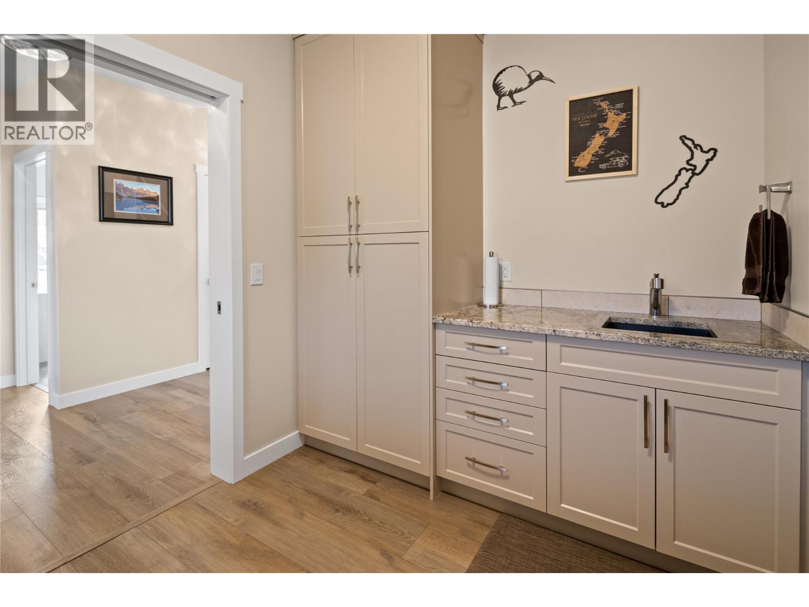 6909 Columbia Ridge Drive, Fairmont Hot Springs, British Columbia  V0B 1L2 - Photo 29 - 10382026