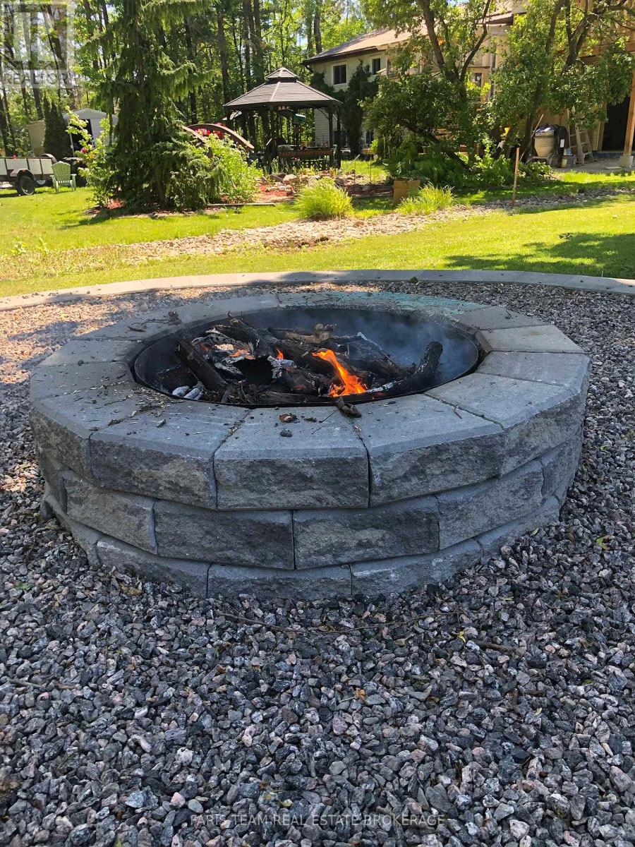 2263 25th Side Road, Innisfil, Ontario  L9S 2E5 - Photo 37 - N12797060