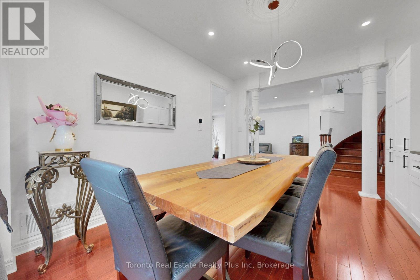 14 Riel Drive, Richmond Hill, Ontario  L4E 4W4 - Photo 22 - N12940648