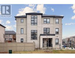 325 LAPLANTE STREET, Newmarket, Ontario