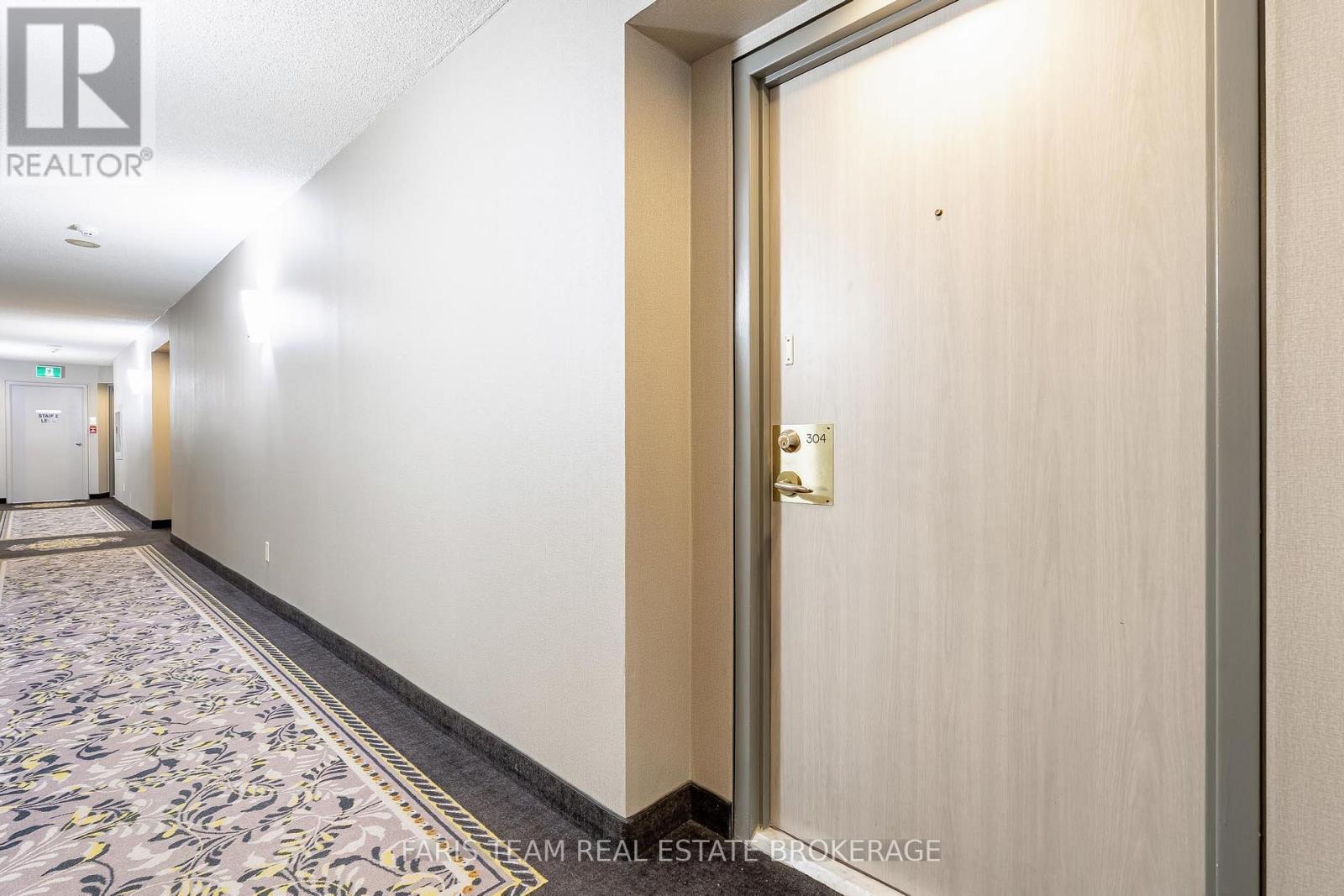 304 - 150 Dunlop Street E, Barrie, Ontario  L4M 6H1 - Photo 5 - S12771172