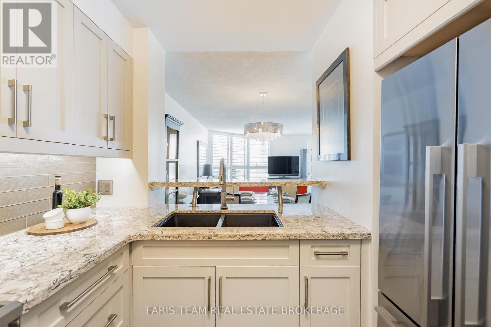 304 - 150 Dunlop Street E, Barrie, Ontario  L4M 6H1 - Photo 7 - S12771172