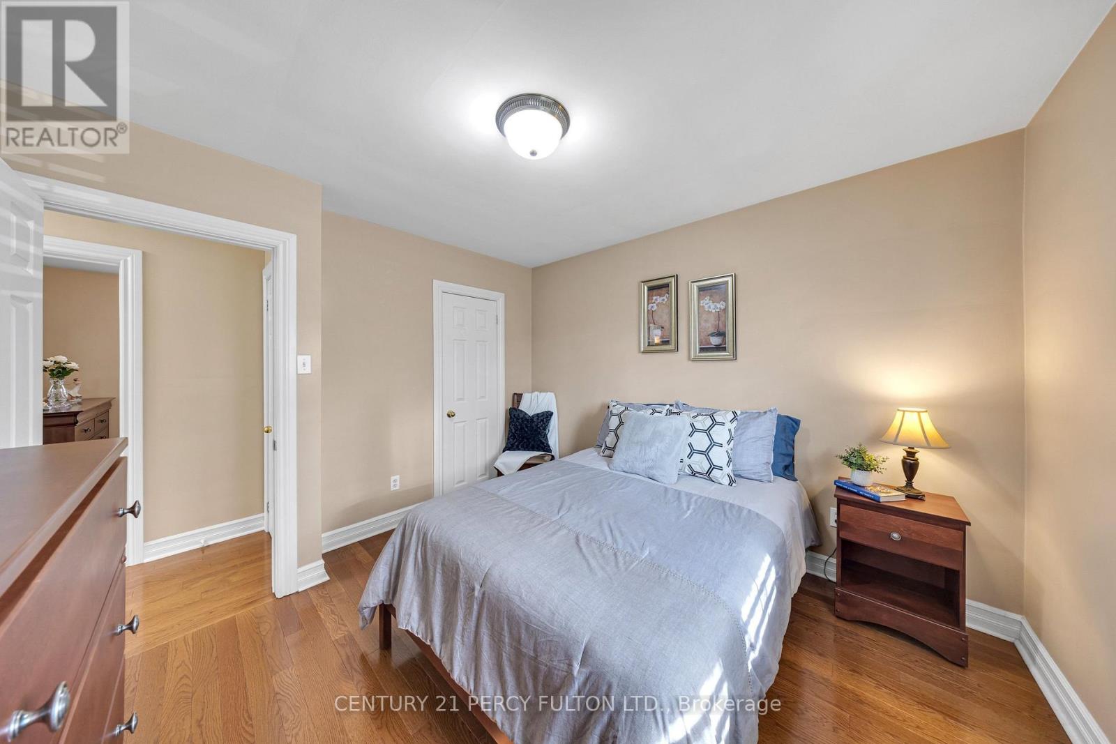 2553 Stillmeadow Drive, Mississauga, Ontario  L5B 1X8 - Photo 18 - W12942706