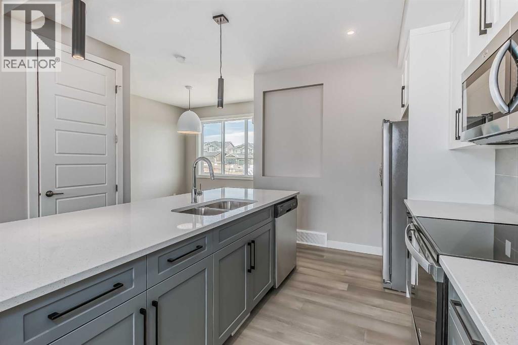 291 Waterford Heights, Chestermere, Alberta  T1X 3B6 - Photo 11 - A2299086