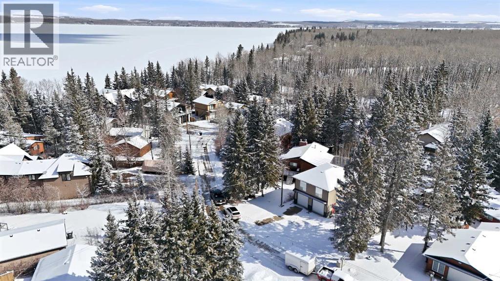 17 Hummingbird Lane, Half Moon Bay, Alberta  T4S 1S1 - Photo 3 - A2296188