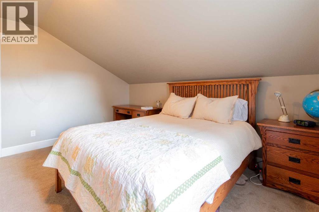 217 N 200 E, Raymond, Alberta  T0K 2S0 - Photo 28 - A2298549