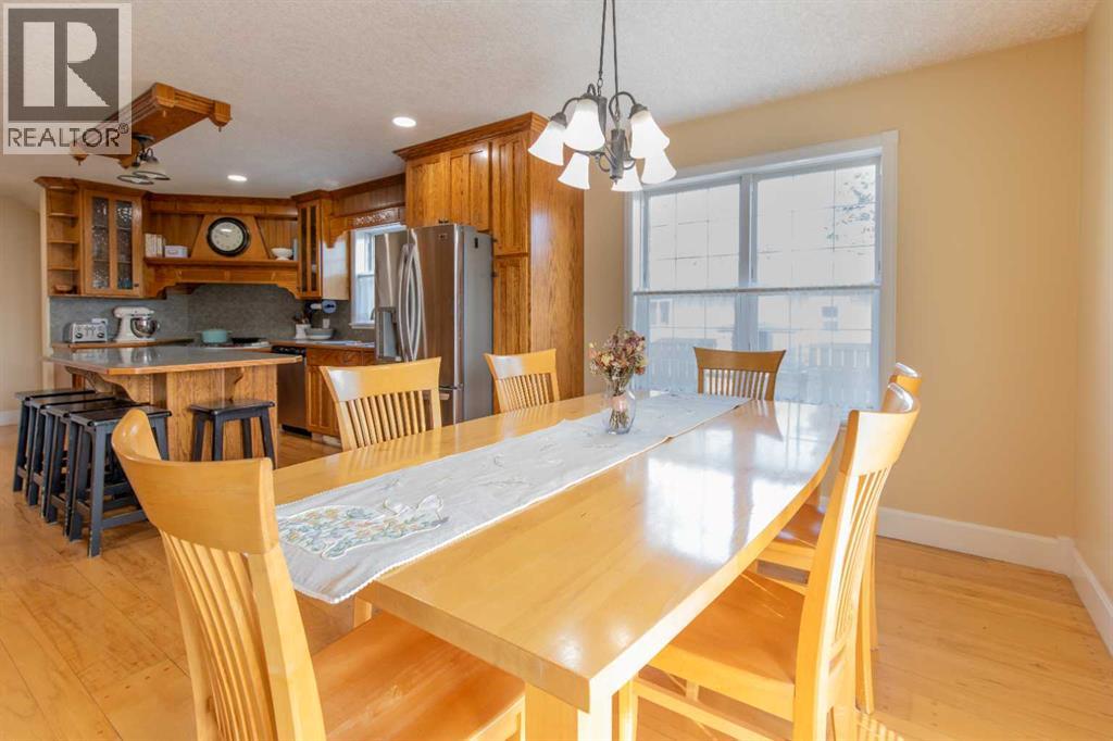 217 N 200 E, Raymond, Alberta  T0K 2S0 - Photo 13 - A2298549